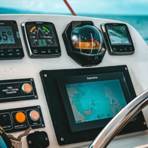 ELETTRONICA E STRUMENTI NAUTICI