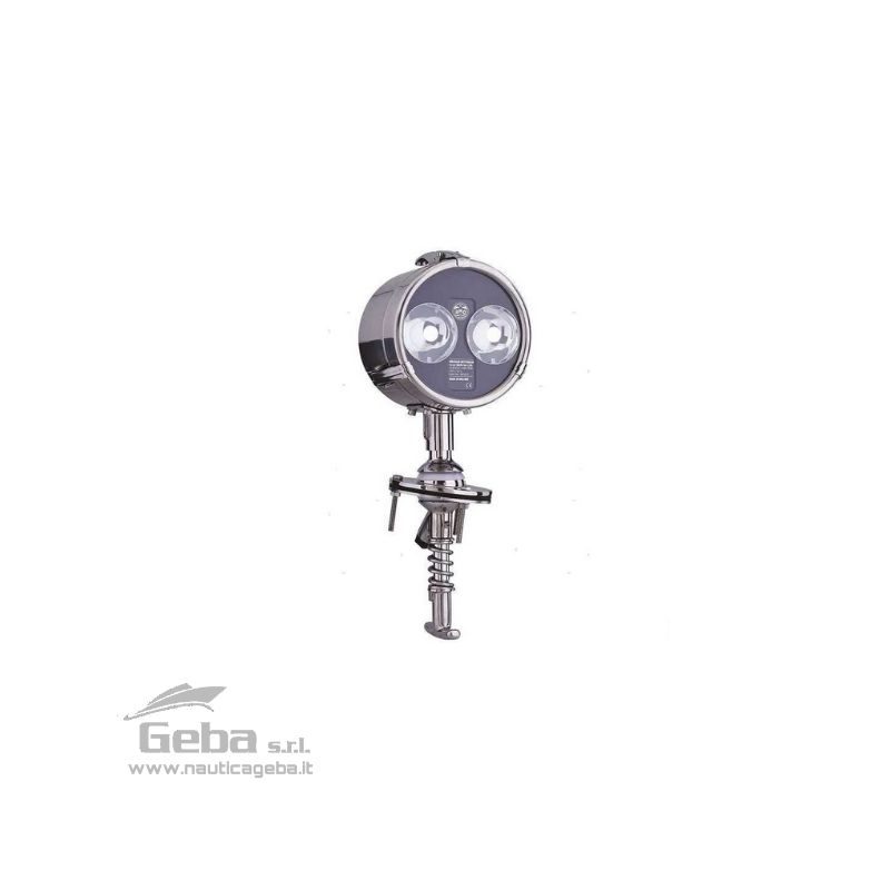 Faro professionale LED 12/24V orientabile dall'interno con cassa in Acciaio Inox 316 lucidato a specchio. Tutti i componenti sono amagnetici e resistenti alla corrosione.
Disponibile bulbo ricambio LED 20W cod 2168048 compatibile anche per fari vecchi. Faro LED orientabile barca professionale DHR 180 1224V